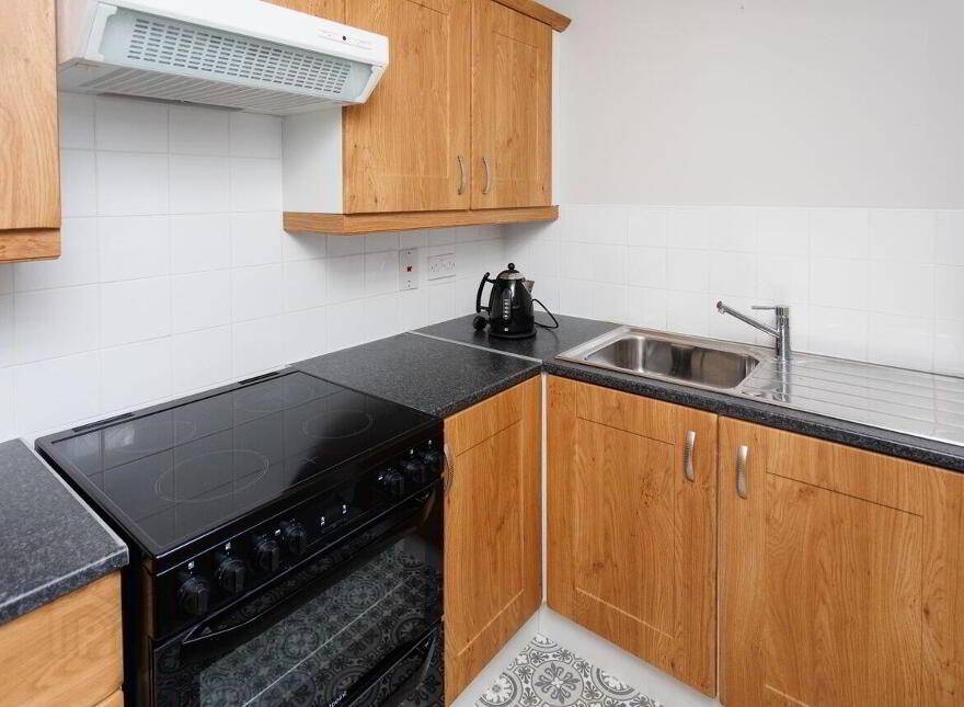 4 Chobham Street, Belfast, BT5 5BL