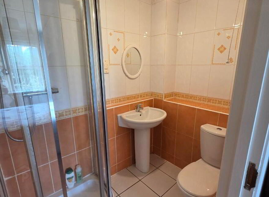 3A Musgrave Manor, Belfast, BT9 7GG