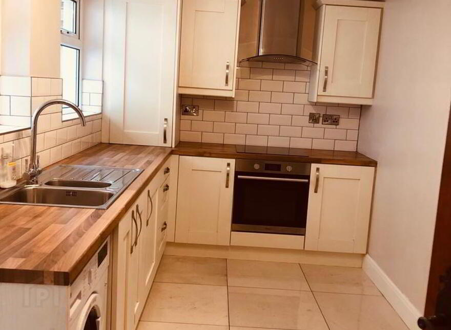 6 Cavendish Street, Belfast, BT12 7AU