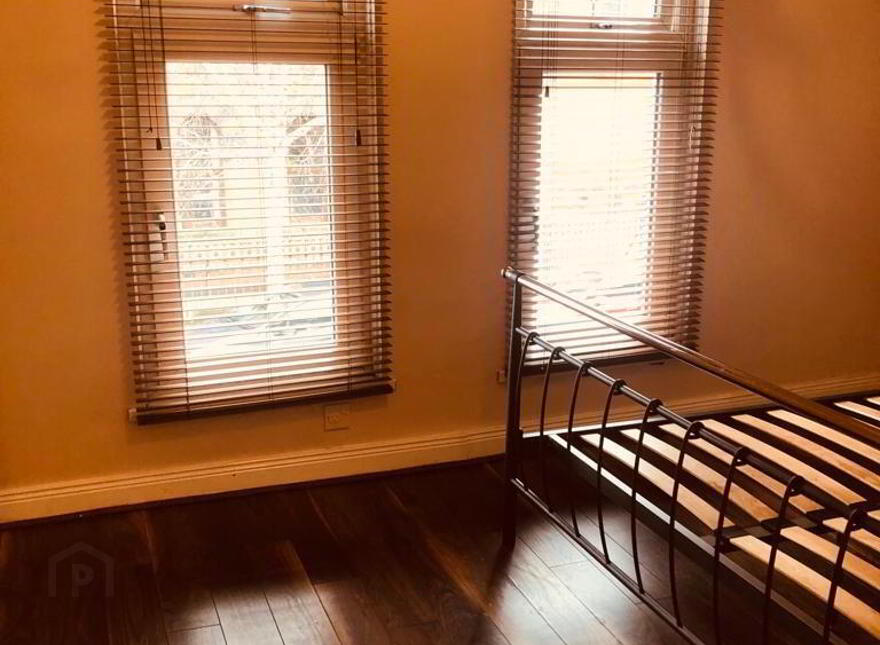 6 Cavendish Street, Belfast, BT12 7AU