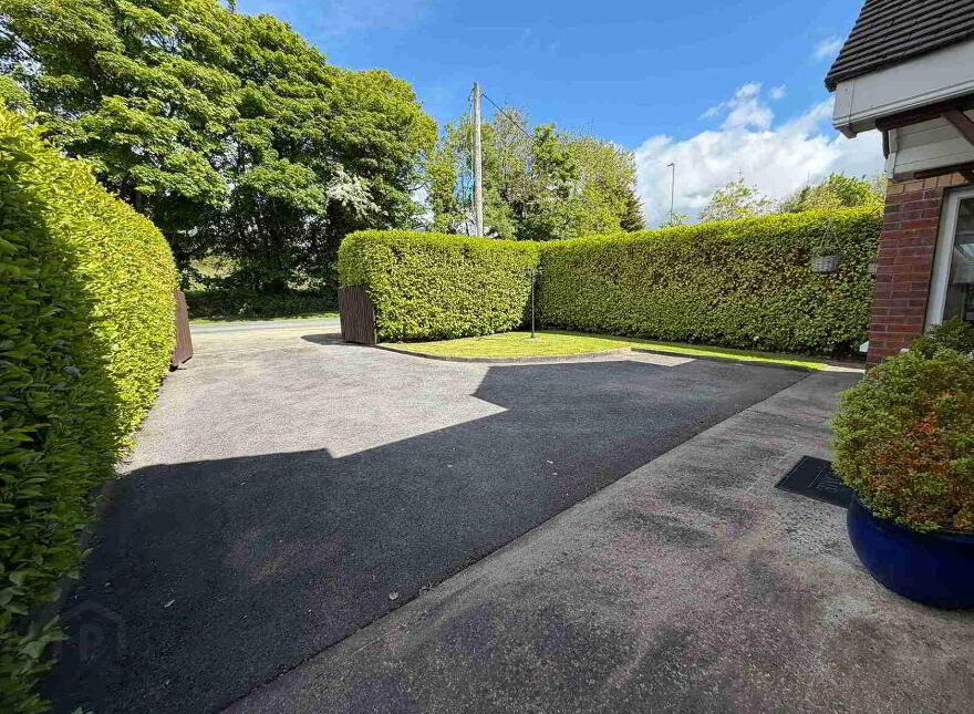 2 Townley Hall Road, Tullyallen, A92K8W3