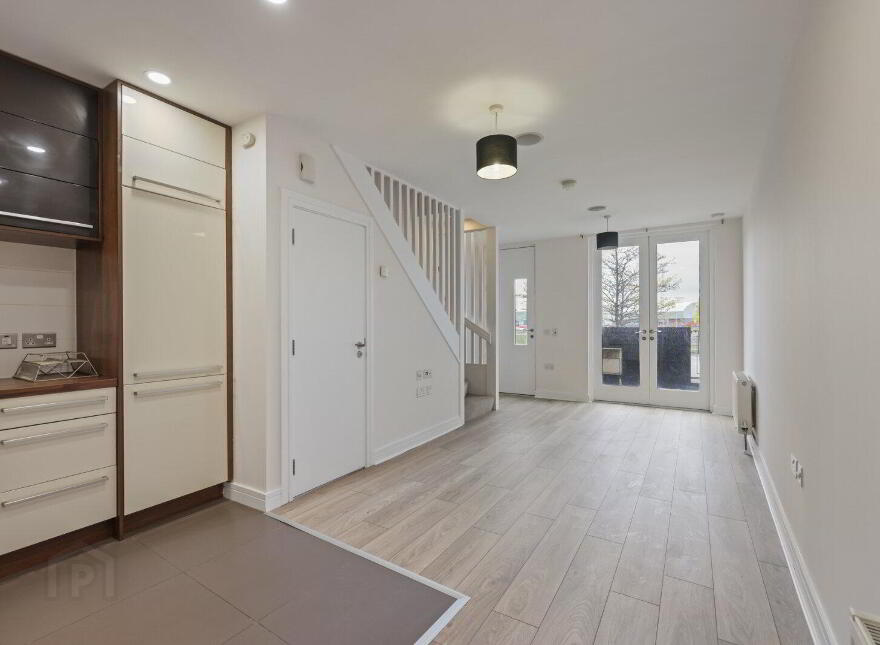 Apartment 9.02 The Arc 2I Queens Road, Belfast, BT3 9FL