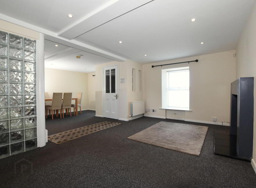 Hazel's House, 5 The Strand, Portaferry, BT22 1PE