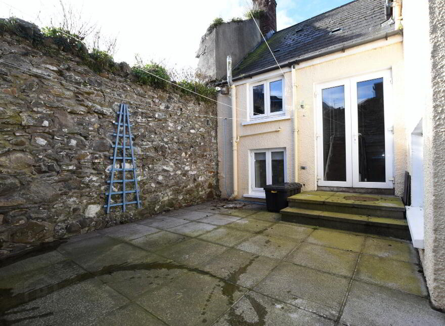 Hazel's House, 5 The Strand, Portaferry, BT22 1PE