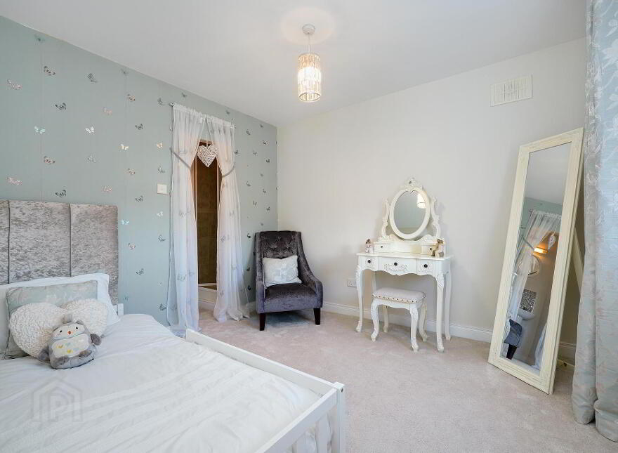 30 Lakeview, Virginia, A82R283