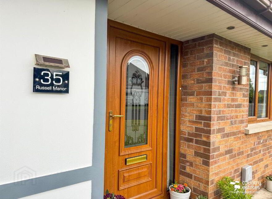 35 Russell Manor, Ballyclare, BT39 9YR