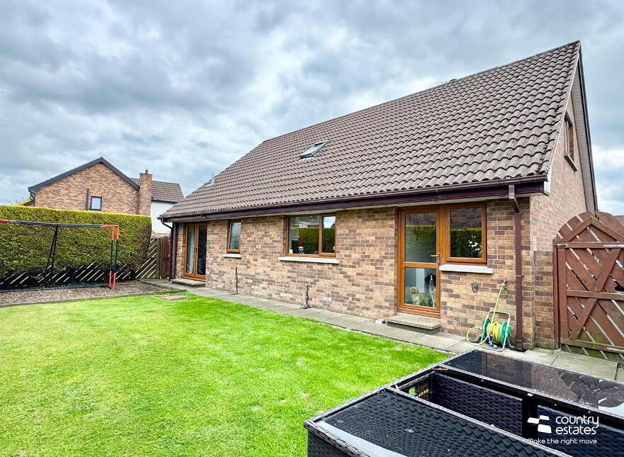 35 Russell Manor, Ballyclare, BT39 9YR