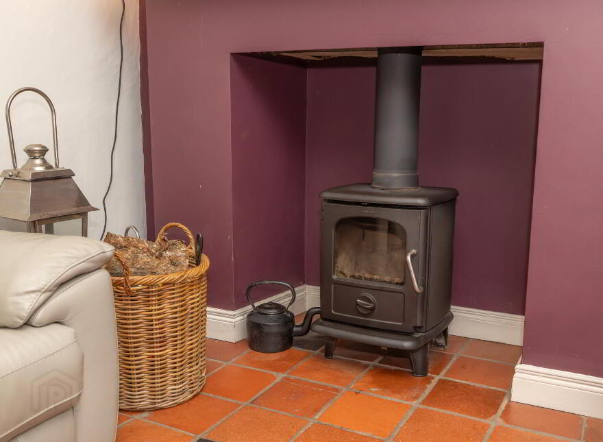 La Maison De Ville, 59 Killyleagh Street, Crossgar, Downpatrick, BT30 9DQ