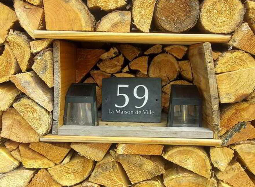 La Maison De Ville, 59 Killyleagh Street, Crossgar, Downpatrick, BT30 9DQ