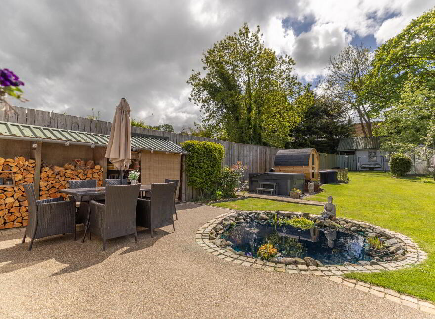 La Maison De Ville, 59 Killyleagh Street, Crossgar, Downpatrick, BT30 9DQ