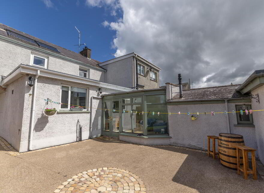 La Maison De Ville, 59 Killyleagh Street, Crossgar, Downpatrick, BT30 9DQ