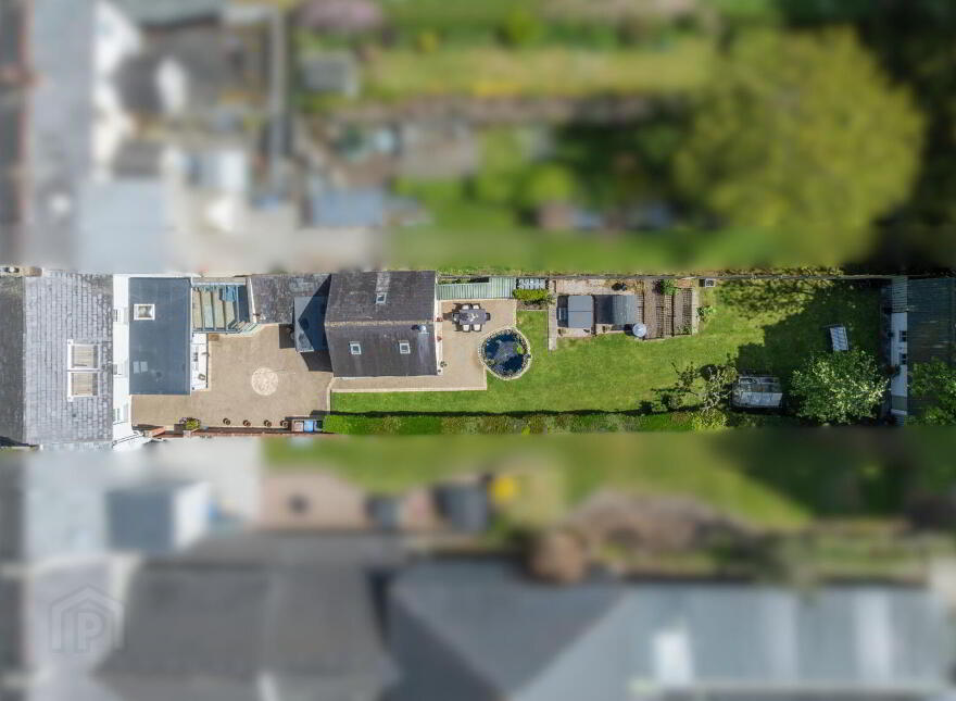La Maison De Ville, 59 Killyleagh Street, Crossgar, Downpatrick, BT30 9DQ