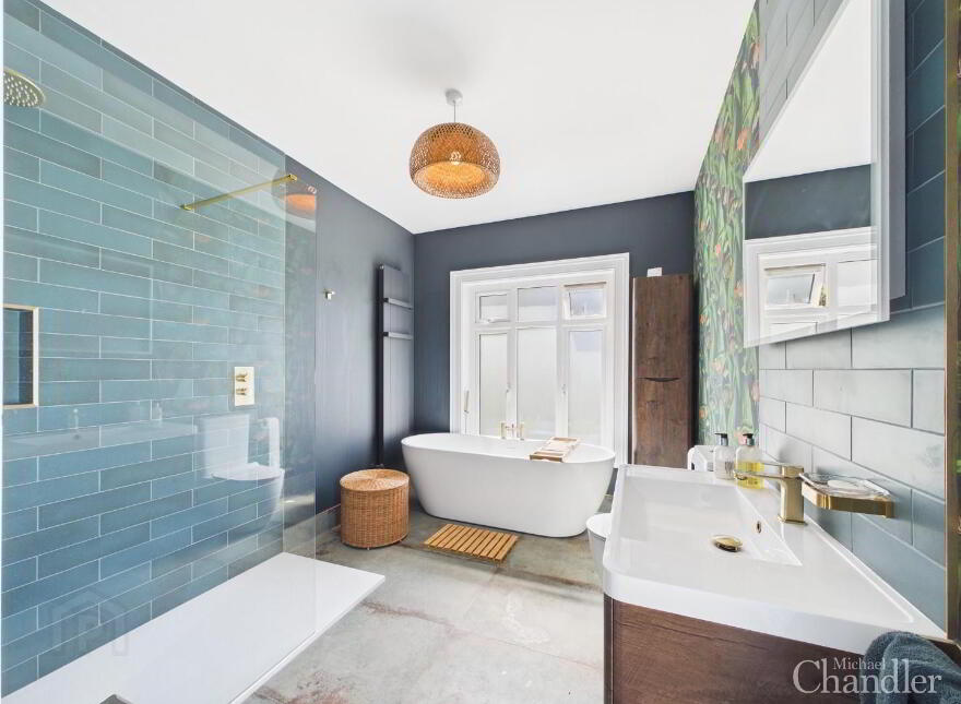 147 Sandown Road, Belfast, BT5 6GX