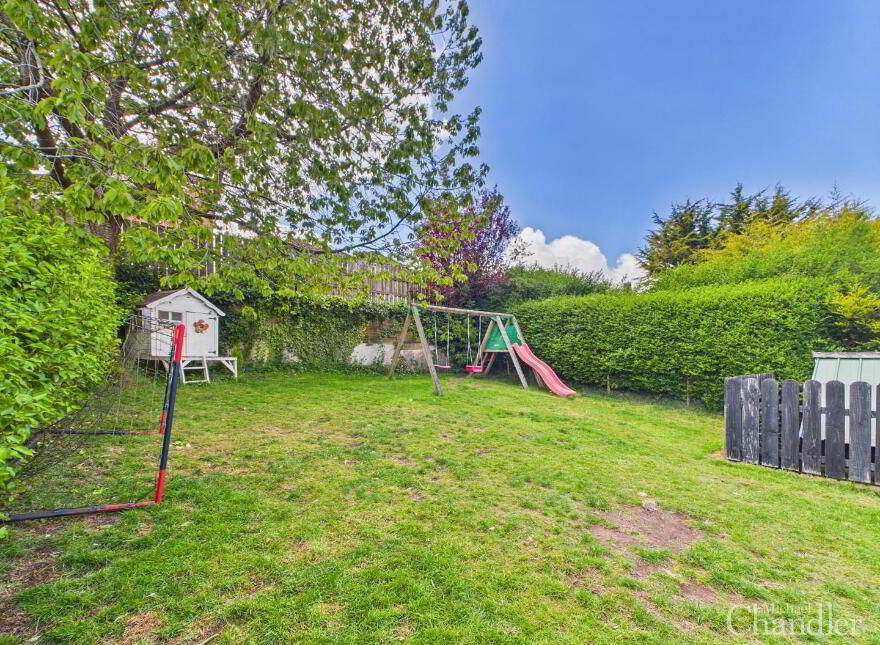 147 Sandown Road, Belfast, BT5 6GX