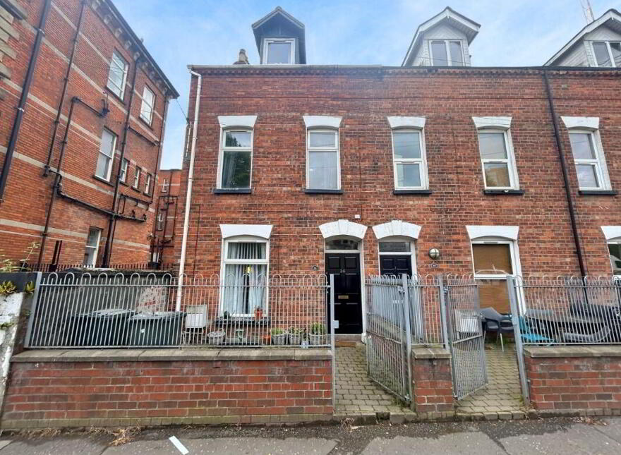 26 Lisburn Road, Belfast, BT9 6AA