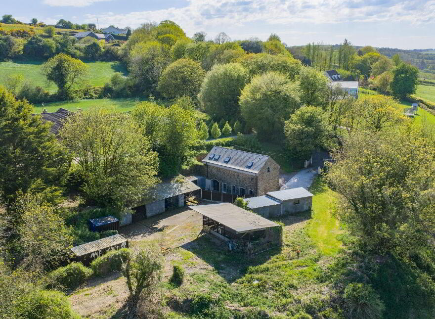 Barn Lodge, Knocknalurgan, Carrigaline, P43RX27