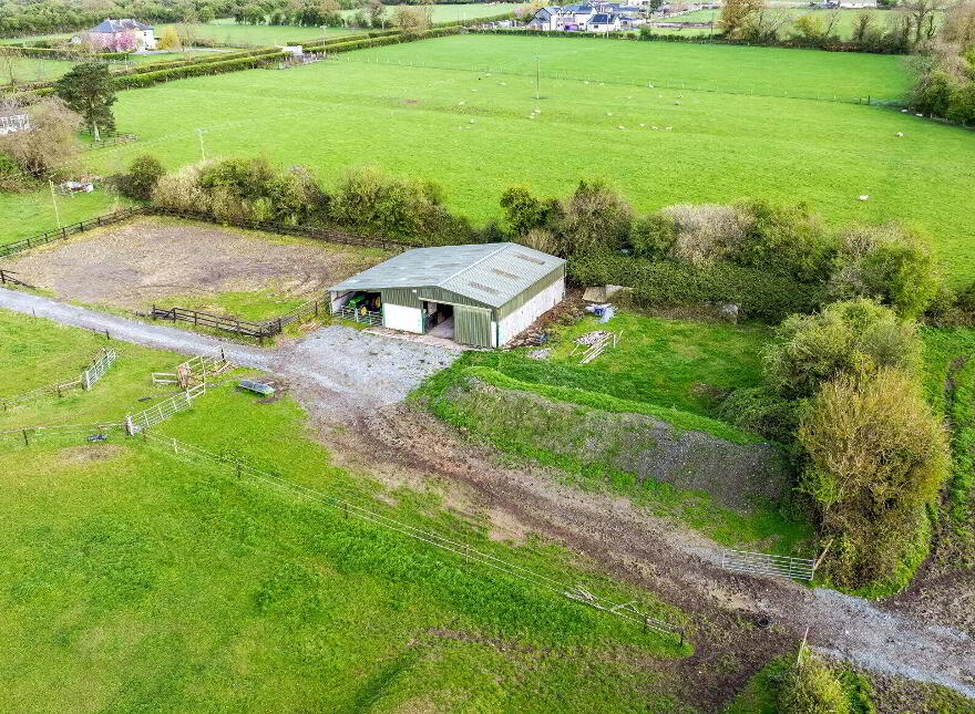 Marfield Lodge On Approx 9.96 Acres, 4.03 Ha, Mooretown, Ratoath, A85T210