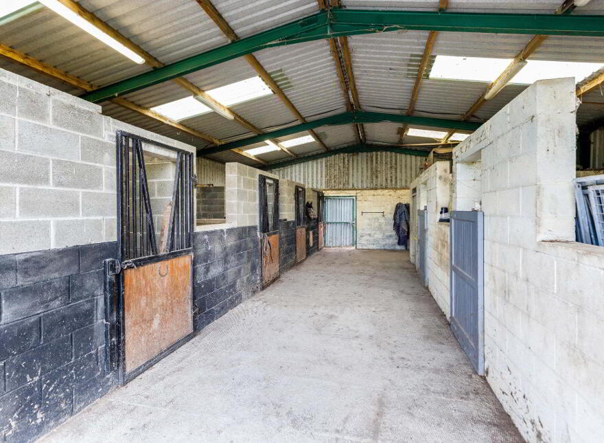 Marfield Lodge On Approx 9.96 Acres, 4.03 Ha, Mooretown, Ratoath, A85T210