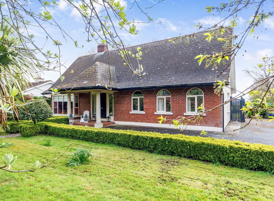 Marfield Lodge On Approx 9.96 Acres, 4.03 Ha, Mooretown, Ratoath, A85T210