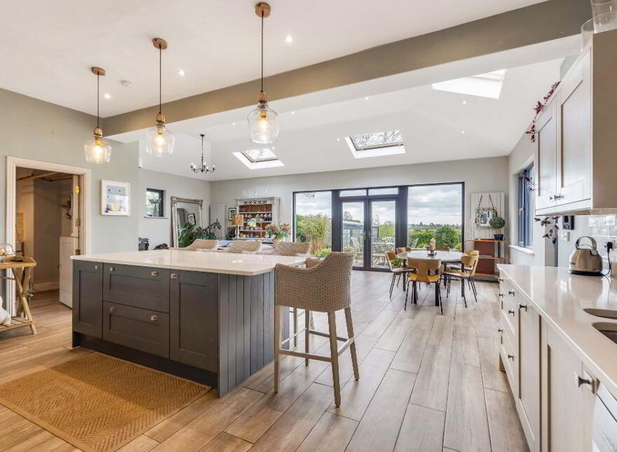Marfield Lodge On Approx 9.96 Acres, 4.03 Ha, Mooretown, Ratoath, A85T210