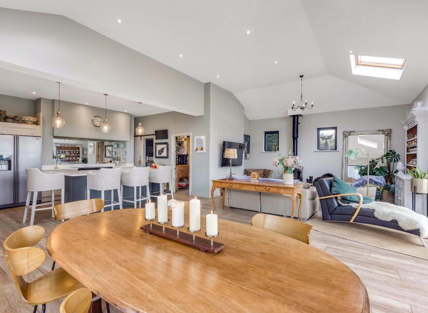 Marfield Lodge On Approx 9.96 Acres, 4.03 Ha, Mooretown, Ratoath, A85T210