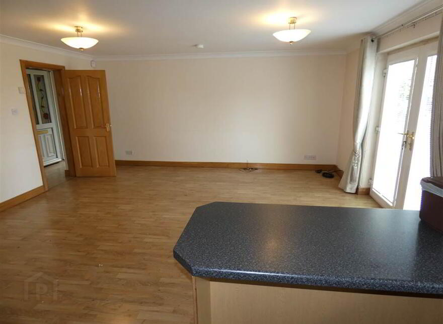 Apt, 2 Annavale House, Carryduff, Belfast, BT8 8DN