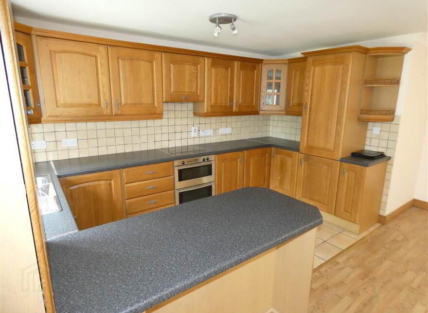Apt, 2 Annavale House, Carryduff, Belfast, BT8 8DN