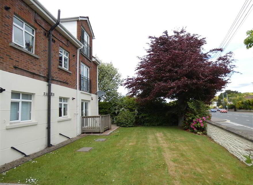 Apt, 2 Annavale House, Carryduff, Belfast, BT8 8DN