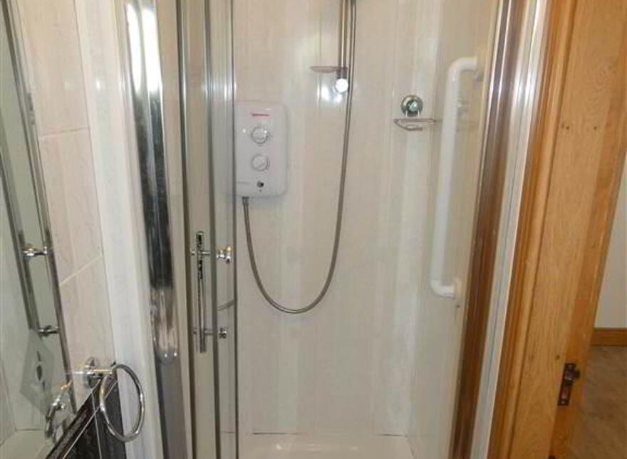 Apt, 2 Annavale House, Carryduff, Belfast, BT8 8DN