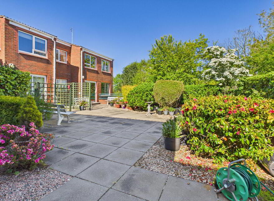 23 Ballyholme Court, Windmill Road, Bangor, BT20 5QX