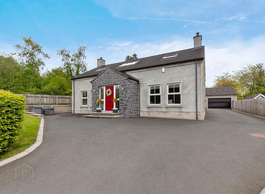 15a Scottstown Road, Moorfields, Ballymena, BT42 4RA