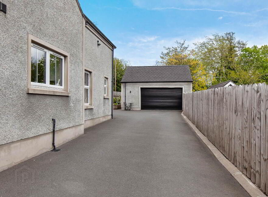 15a Scottstown Road, Moorfields, Ballymena, BT42 4RA