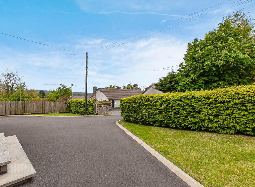 15a Scottstown Road, Moorfields, Ballymena, BT42 4RA