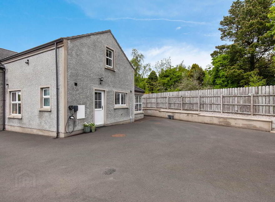 15a Scottstown Road, Moorfields, Ballymena, BT42 4RA