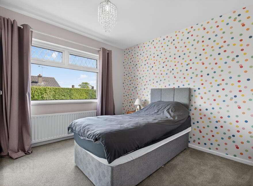 19 Hollybank Park, Ballymena, BT42 2HJ