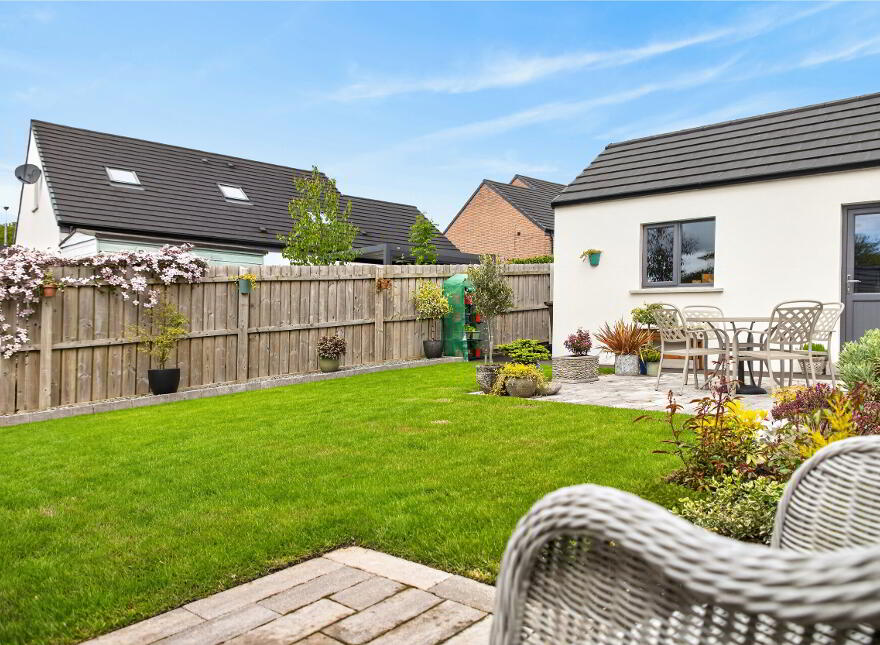 58 Castlegate, Galgorm, Ballymena, BT42 1SD