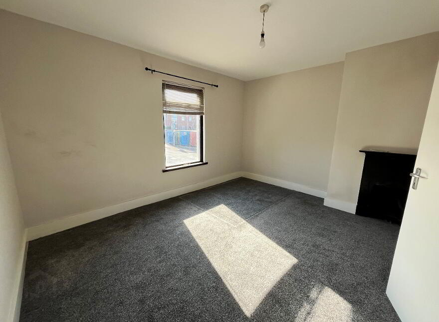 19 Ellis Street, Carrickfergus, BT38 8AY