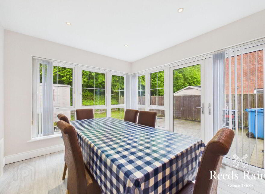 75 Bush Manor, Antrim, BT41 2WG
