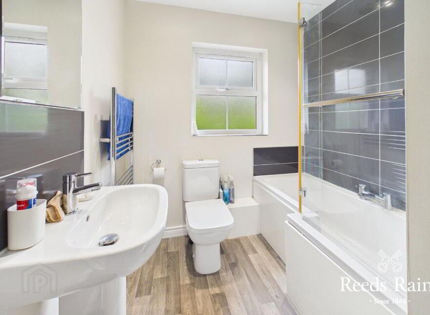 75 Bush Manor, Antrim, BT41 2WG