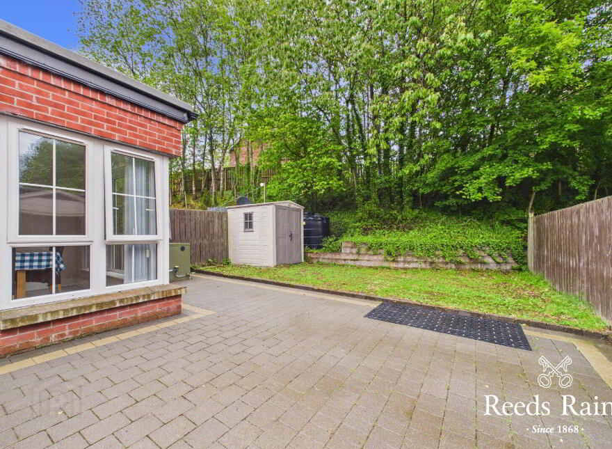 75 Bush Manor, Antrim, BT41 2WG