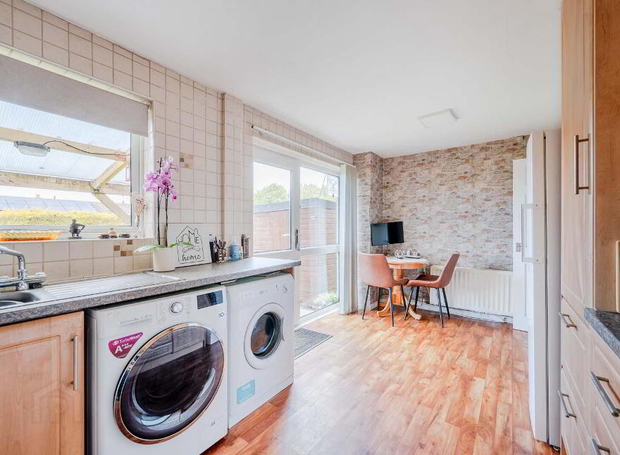 11 Kilmory Gardens, Belfast, BT5 7GB