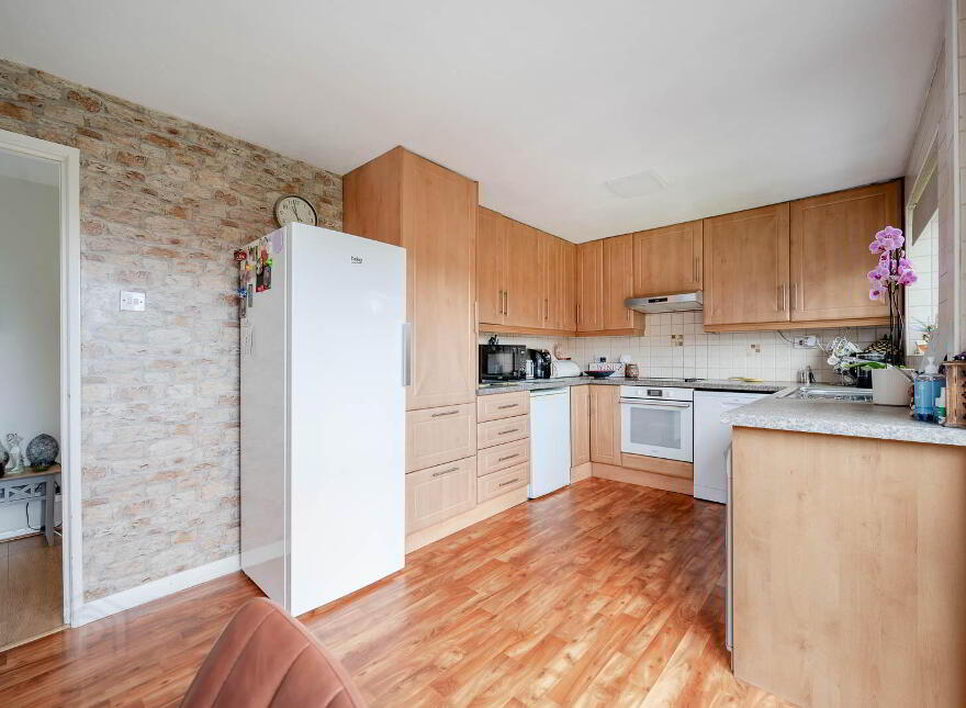 11 Kilmory Gardens, Belfast, BT5 7GB
