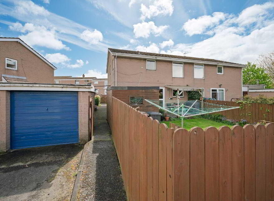 11 Kilmory Gardens, Belfast, BT5 7GB