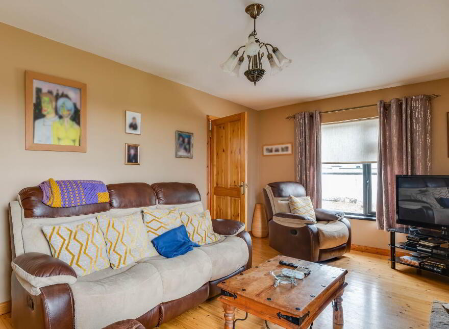 38 Shankill Road, Enniskillen, BT94 3DA