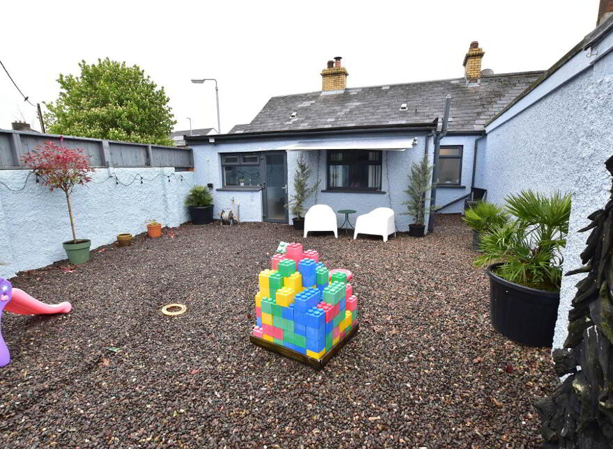 119 South Street, Newtownards, BT23 4JY