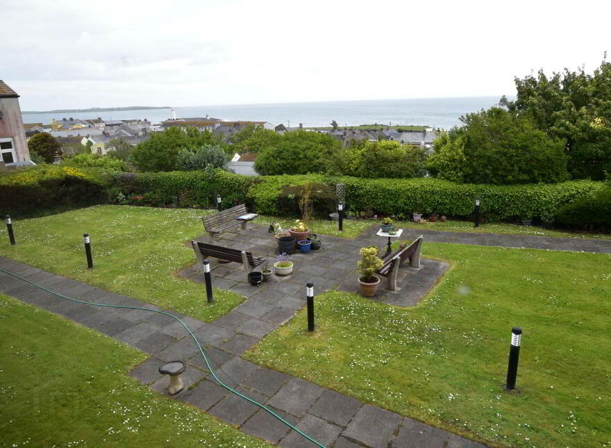 21 Mount Royal, Donaghadee, BT21 0QY