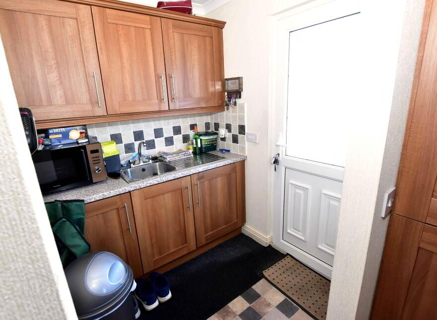 5 Greenfinch Close, Ballyhalbert, Newtownards, BT22 1UP