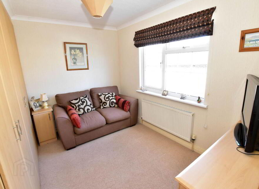 5 Greenfinch Close, Ballyhalbert, Newtownards, BT22 1UP
