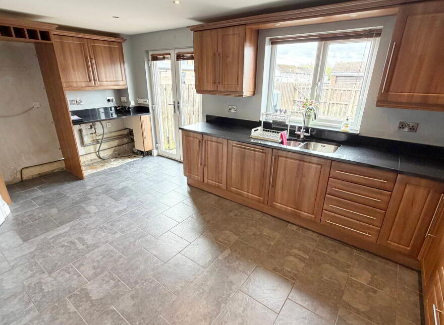 177 Lisnablagh Road, Coleraine, BT52 2HD