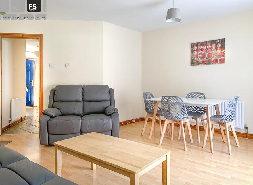 8 Ardenlee Way, Belfast, BT6 8QW